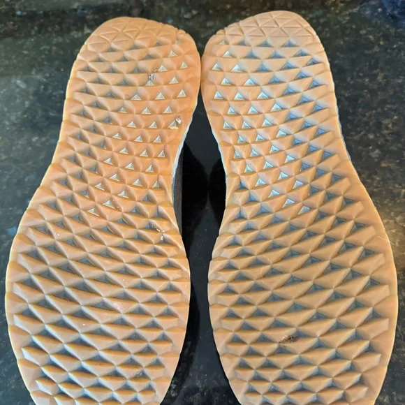 NO BULL - Picture 3 of 4